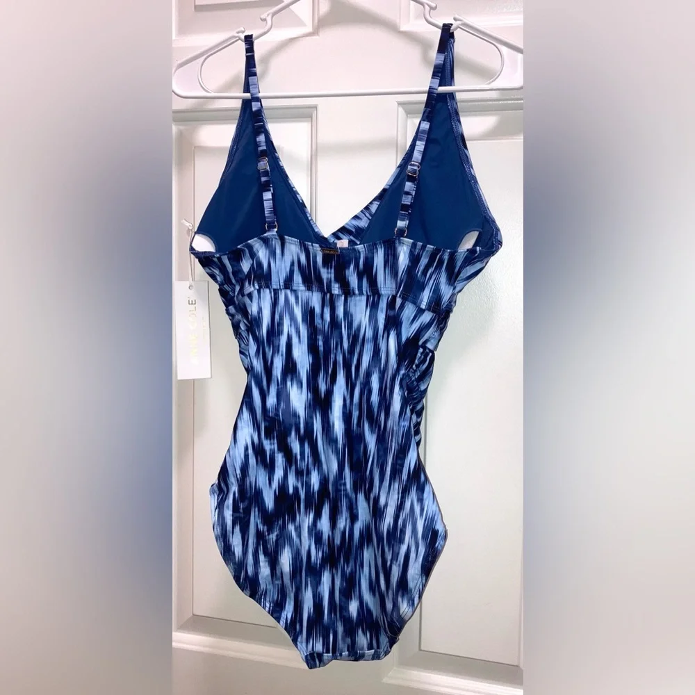 Anne Cole Printed Draped Underwire One-Piece Swimsuit Size 8 NWT - Picture 3 of 3